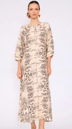 שמלת אדיבות חום