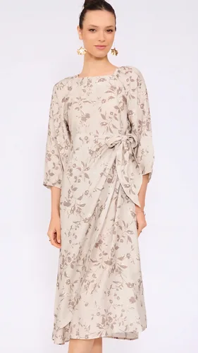 שמלת אפרתי בז'