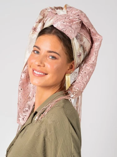 מטפחת משולבת הודיה