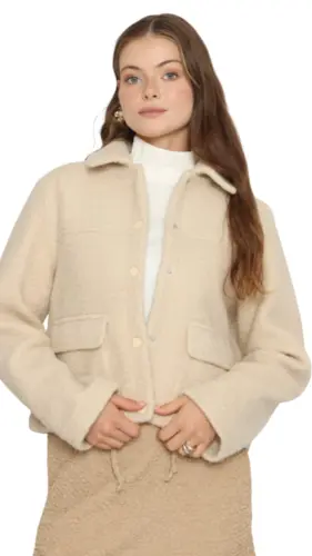 ג’קט קצר לבד כבש