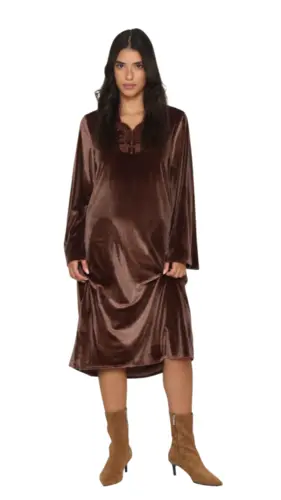 שמלת לוז רקמה בצווארון חום