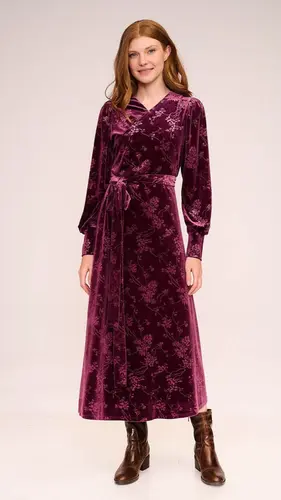 שמלת מחילה סגול