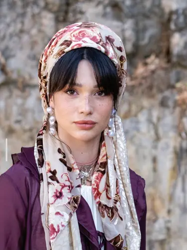 מטפחת מרובע קטן נצח בהיר