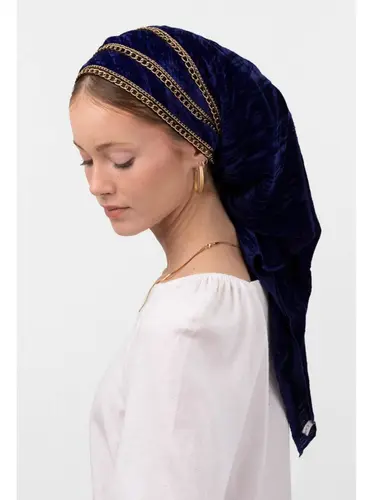 מטפחת משולשת אופירה כחול רויאל