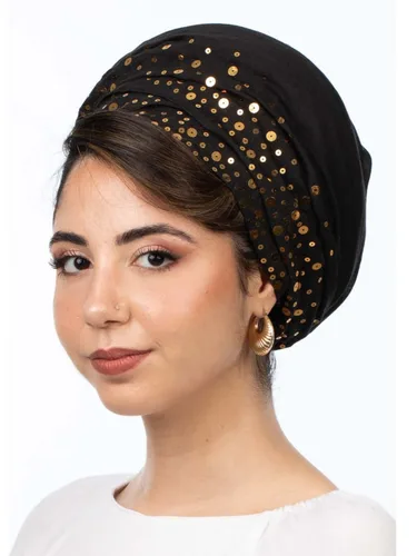 צעיף עננה שחור