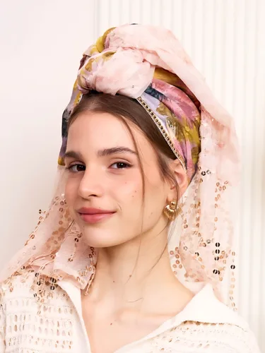 צעיף משולבת כנען