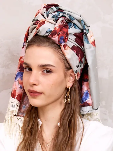 צעיף ניטים אוראל