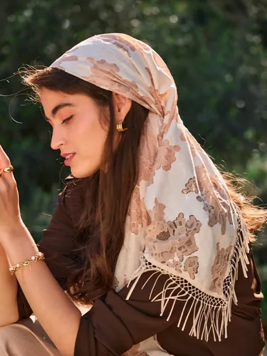 מטפחת משולשת כליל החורש