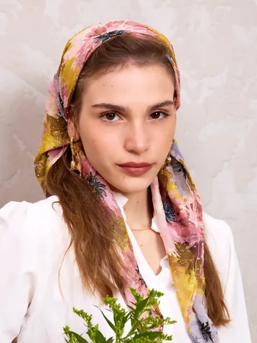 בנדנה מעוצבת פיקוס