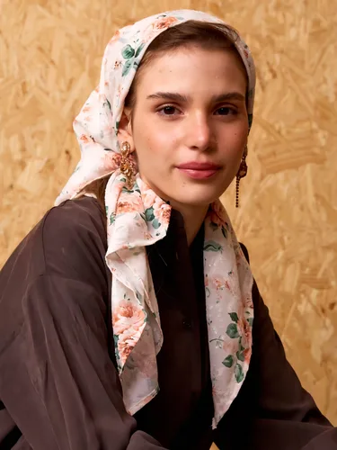 בנדנה מעוצבת נחל